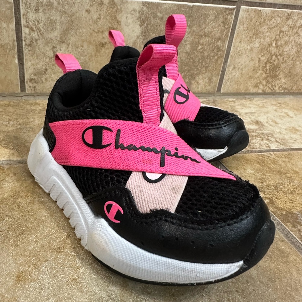 Champion D1 R slip on X Toddler Girls Size 6